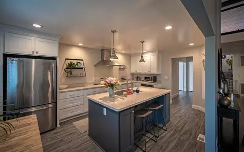 481 Ridgecrest Trl, Redding, CA 96003