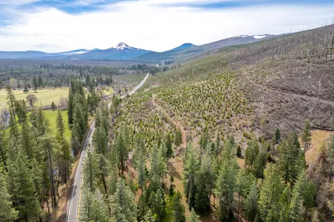 Highway 89, Hat Creek, CA 96040
