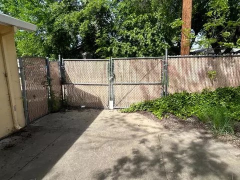 880 Lincoln St, Redding, CA 96001 photo 13