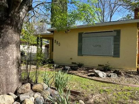 880 Lincoln St, Redding, CA 96001 photo 7