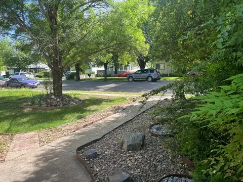 880 Lincoln St, Redding, CA 96001 photo 11