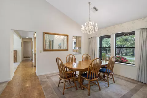 Dining - 16093 Montgomery Ranch Rd, Redding, CA 96001 photo 2 of 2