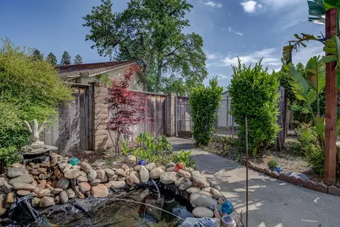 Exterior - 4281 Frances Dr, Redding, CA 96001 photo 16 of 18