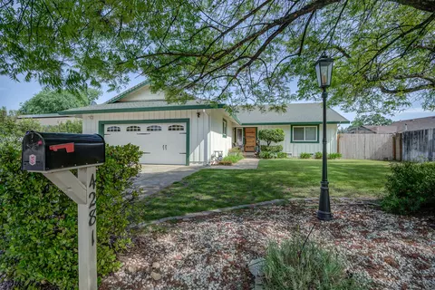 Exterior - 4281 Frances Dr, Redding, CA 96001 photo 2 of 18