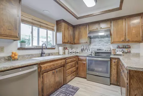 Kitchen - 4281 Frances Dr, Redding, CA 96001 photo 1 of 3