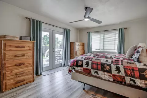 Bedroom - 4281 Frances Dr, Redding, CA 96001 photo 2 of 6