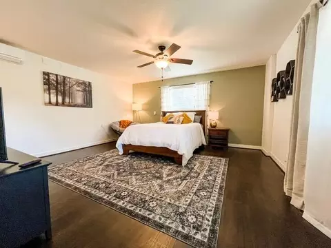 Bedroom - 15837 Nauvoo Trl, Redding, CA 96001 photo 11 of 16
