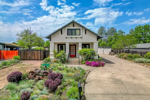 Exterior - 1230 Deodar Way, Redding, CA 96003 photo 2 of 11