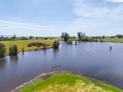 View/Area - 19950 Red Bank Rd, Red Bluff, CA 96080 photo 5 of 13
