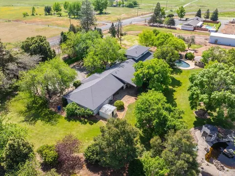 View/Area - 19950 Red Bank Rd, Red Bluff, CA 96080 photo 10 of 13