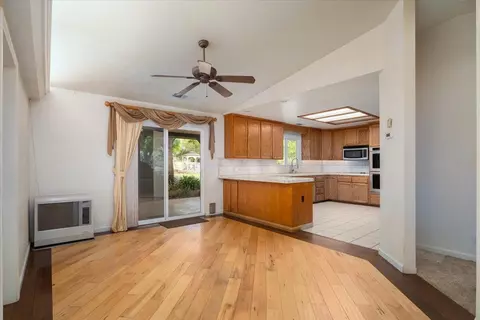 Kitchen - 19950 Red Bank Rd, Red Bluff, CA 96080 photo 1 of 4