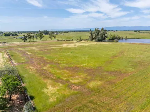 View/Area - 19950 Red Bank Rd, Red Bluff, CA 96080 photo 11 of 13