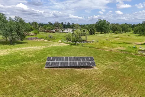 View/Area - 21192 El Toro Ln, Redding, CA 96003 photo 1 of 5