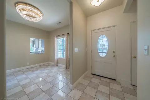 Entry Way - 21192 El Toro Ln, Redding, CA 96003 photo 2 of 2