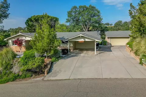 Exterior - 14535 Carriage Ln, Red Bluff, CA 96080 photo 3 of 9