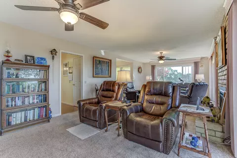 Living - 14535 Carriage Ln, Red Bluff, CA 96080 photo 2 of 4