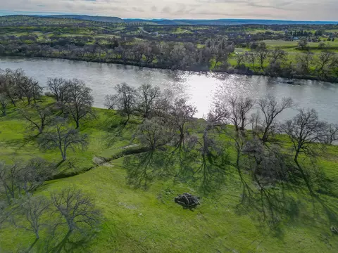 View/Area - 14535 Carriage Ln, Red Bluff, CA 96080 photo 3 of 5