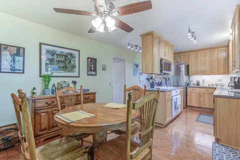 Kitchen - 14535 Carriage Ln, Red Bluff, CA 96080 photo 3 of 3