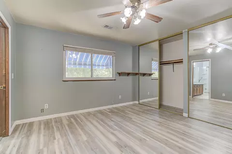 Bedroom - 10490 Hobbie Acres Dr, Redding, CA 96003 photo 1 of 2