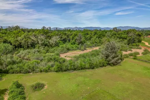 View/Area - 10490 Hobbie Acres Dr, Redding, CA 96003 photo 16 of 16