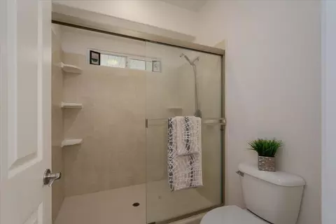 Bath - 1070 Montclair Dr, Redding, CA 96003 photo 2 of 3