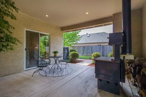 Exterior - 4485 Brittany Dr, Redding, CA 96002 photo 6 of 62