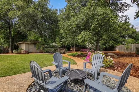 Exterior - 4485 Brittany Dr, Redding, CA 96002 photo 36 of 62