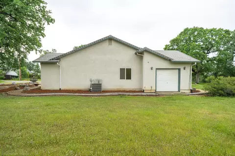 Exterior - 11506 Ridgewood Rd, Redding, CA 96003 photo 28 of 32