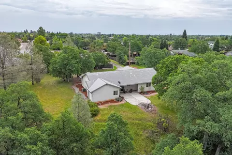 View/Area - 11506 Ridgewood Rd, Redding, CA 96003 photo 4 of 12