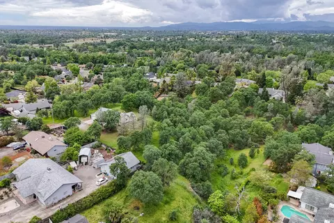 View/Area - 11506 Ridgewood Rd, Redding, CA 96003 photo 6 of 12