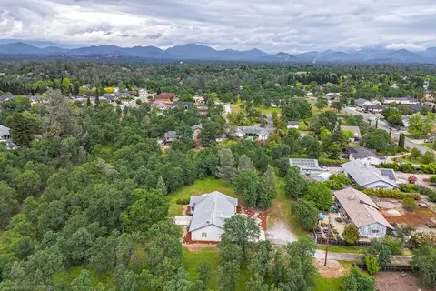 View/Area - 11506 Ridgewood Rd, Redding, CA 96003 photo 7 of 12