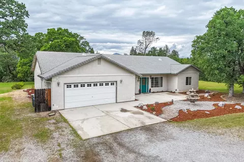 11506 Ridgewood Rd, Redding, CA 96003