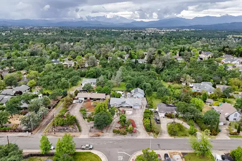 View/Area - 11506 Ridgewood Rd, Redding, CA 96003 photo 10 of 12