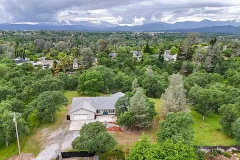 View/Area - 11506 Ridgewood Rd, Redding, CA 96003 photo 3 of 12