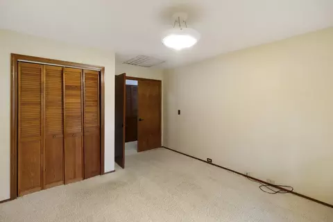 Bedroom - 527 River Oaks Dr, Redding, CA 96001 photo 1 of 4