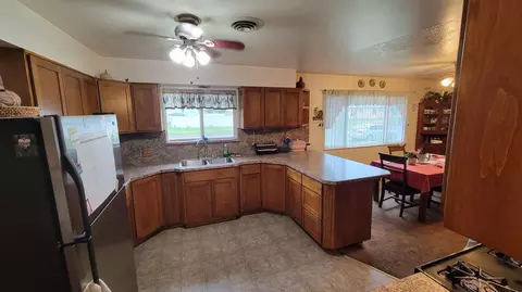 3260 Marmac Rd, Anderson, CA 96007 photo 3