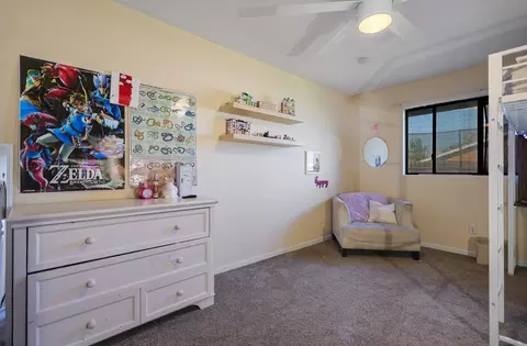 Bedroom - 2539 Velia St, Redding, CA 96002 photo 3 of 5