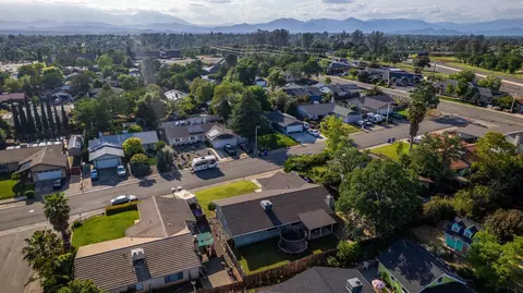 View/Area - 2539 Velia St, Redding, CA 96002 photo 8 of 8