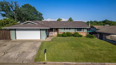 Exterior - 2539 Velia St, Redding, CA 96002 photo 18 of 18
