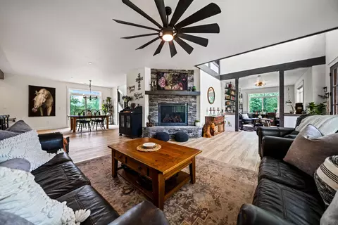 Living - 21255 Via Serena Dr, Redding, CA 96003 photo 1 of 3