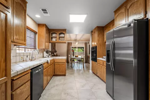 14558 Ryan Ln, Red Bluff, CA 96080 photo 9