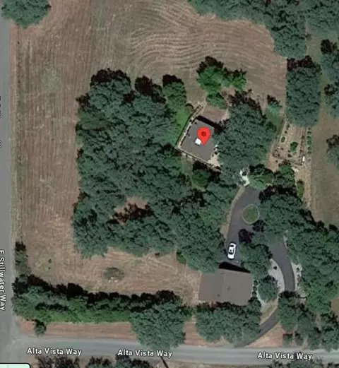 20510 Alta Vista Way, Redding, CA 96003