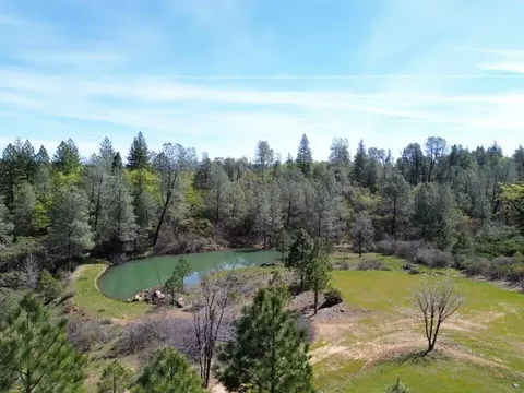 Backbone Rd, Bella Vista, CA 96008