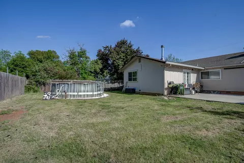 1113 2nd St, Redding, CA 96002 photo 15