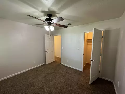 Bedroom - 6683 Creekside St, Redding, CA 96001 photo 4 of 4