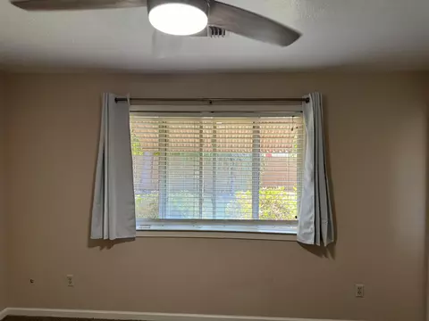 Bedroom - 6683 Creekside St, Redding, CA 96001 photo 2 of 4