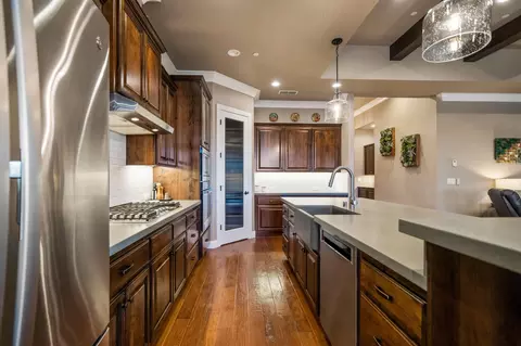 Kitchen - 4121 Acadia Pl, Redding, CA 96001 photo 8 of 8