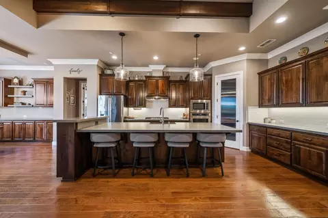 Kitchen - 4121 Acadia Pl, Redding, CA 96001 photo 6 of 8
