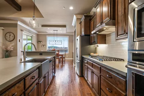Kitchen - 4121 Acadia Pl, Redding, CA 96001 photo 2 of 8