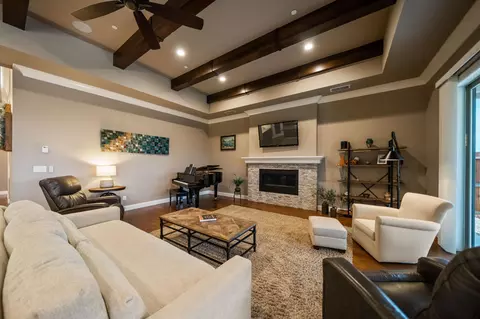 Living - 4121 Acadia Pl, Redding, CA 96001 photo 1 of 4